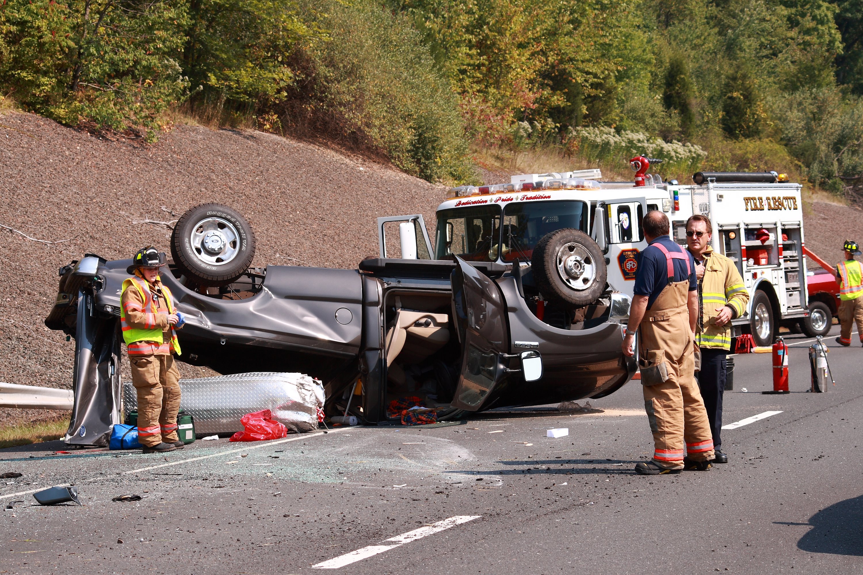 Trei români, între care doi copii, au murit într-un accident rutier în Spania