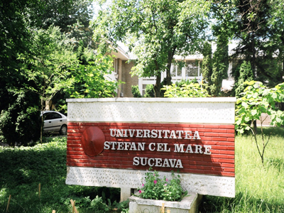 Două medalii de aur pentru cercetătorii Universităţii ”Ştefan cel Mare”, la INVENTIKA – 2014