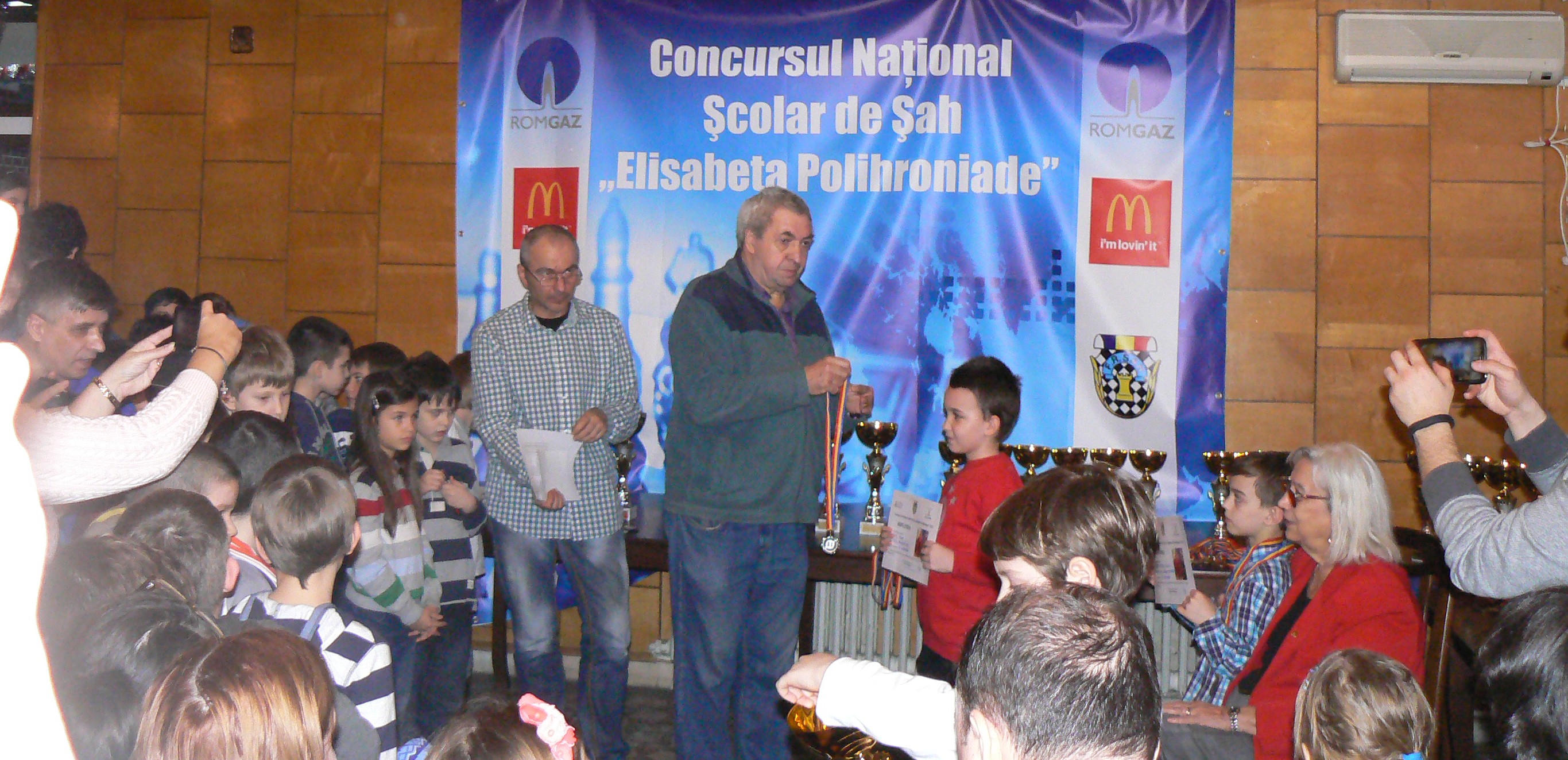 Campionatul Național Școlar de Șah “Elisabeta Polihroniade” – Recreaţia mare cu Mona Vîlceanu (15.02.2015)