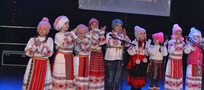 Festivalul-concurs interjudețean de muzică populară ,,Baladele Siretului” – Recreaţia mare cu Mona Vîlceanu (15.02.2015)