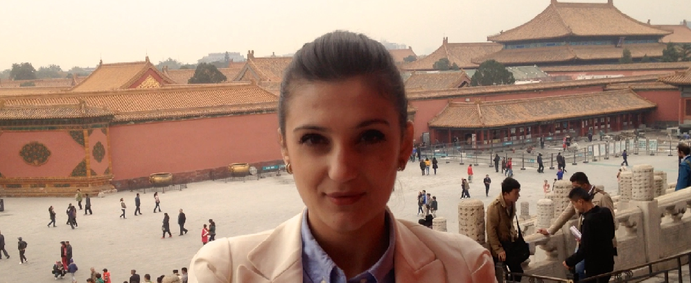 Ema Stoian, masterandă la Academia de Film de la Beijing, China: ”după limbă, pentru cei plecați, dorul de casă este al doilea mare obstacol”, emisiunea Orizont Deschis cu Horia Daraban (22.02.2015)