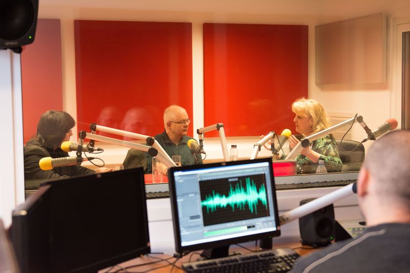 Mark Stringer și Gabriel Bebeșelea la Radio Iași (02.04.2015)