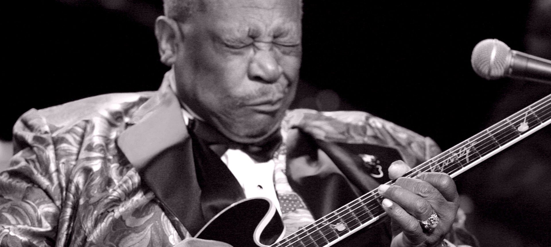 A murit legendarul muzician B.B. King