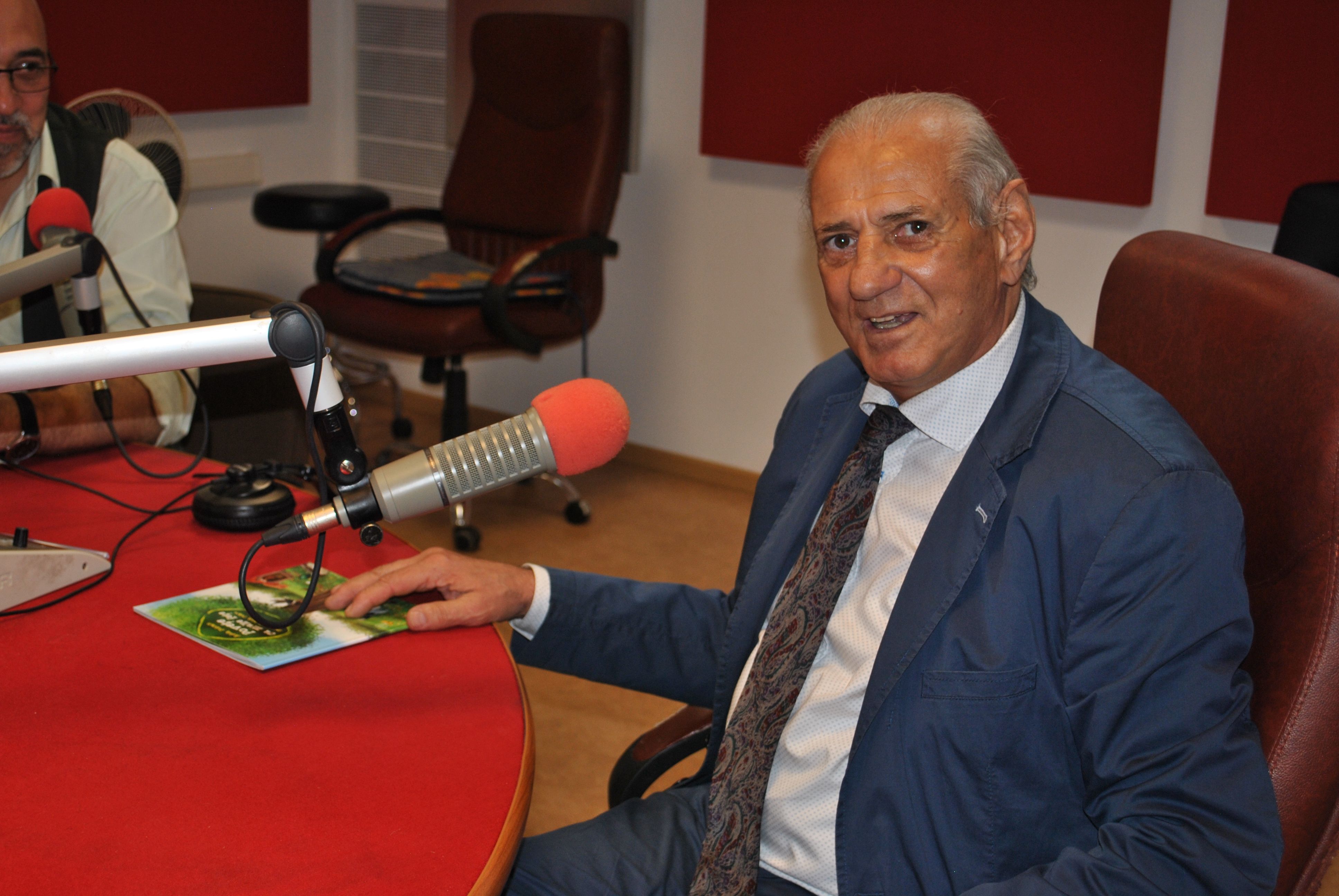 GHEORGHE ZAMFIR în direct la RADIO IAȘI – Pulsul zilei cu Florin Daminescu (27.05.2015) (VIDEO)