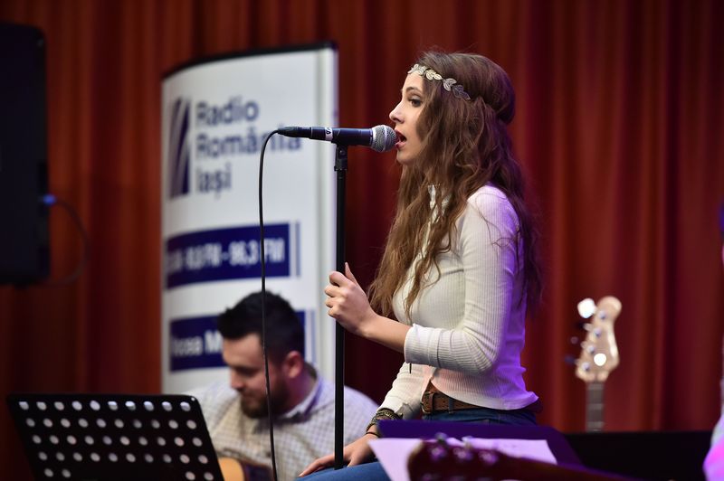 KIRRa – CONCERT LIVE LA RADIO IAȘI (FOTO)