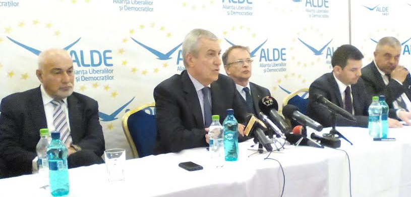 (AUDIO) Iași: Tăriceanu – PNL doreşte introducerea votului în două tururi de scrutin la alegerile locale