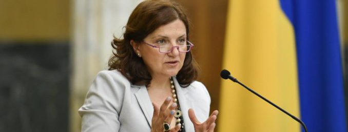 Raluca Prună discută cu ministrul muncii nemulţumirile judecătorilor