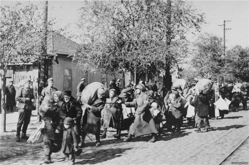 Ceremonii organizate în amintirea evreilor deportaţi în 1941