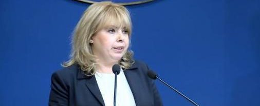 Ministrul Finanţelor avertizează asupra impactului eliminării a 102 taxe