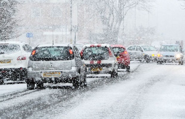 Trafic îngreunat în județul Iași din cauza viscolului