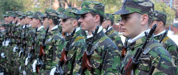 (NEWS ALERT) Studenți de la Academia Tehnică Militară, răniți de o GRENADĂ