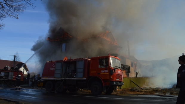 Neamț: Incendiu la o pensiune din localitatea Viișoara