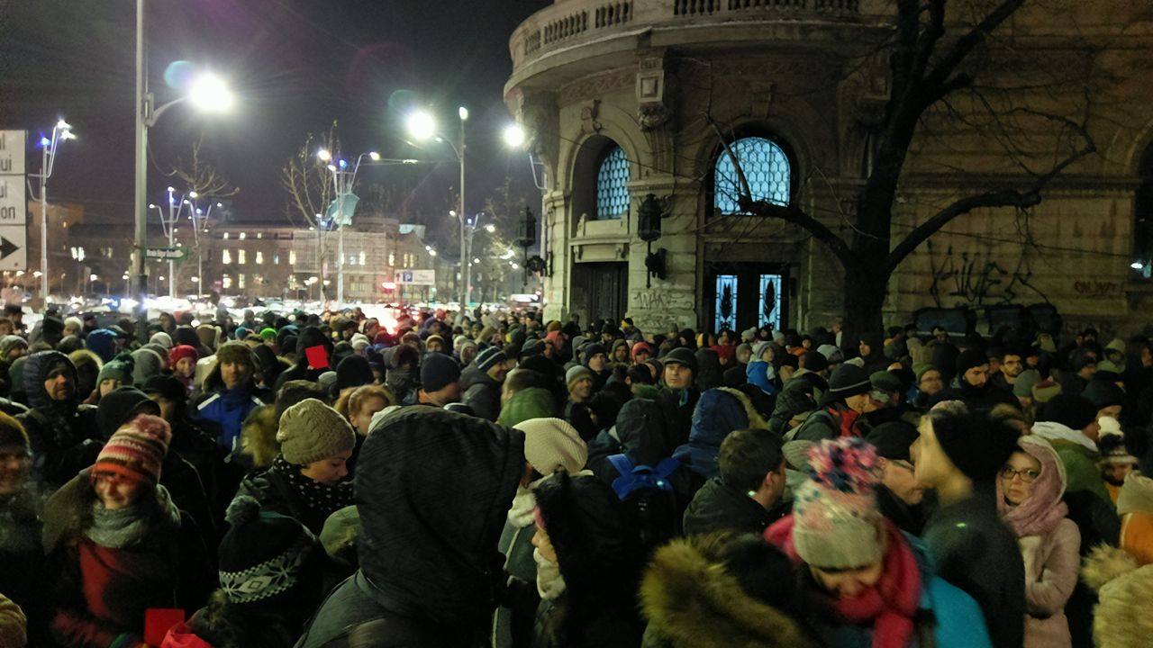 Proteste în Bucureşti, Iaşi, Cluj Napoca şi Craiova faţă de legea graţierii şi modificarea Codurilor Penale