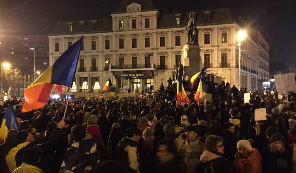 (LIVE TEXT/FOTO) A patra zi de proteste la Iaşi