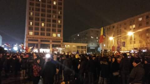 (UPDATE) A 13-a zi consecutivă de proteste la Iaşi