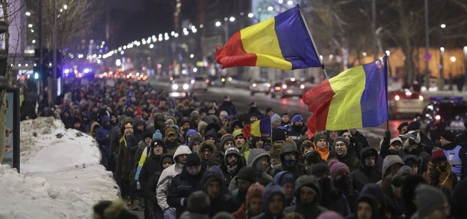 Șase țări partenere ale României cer Guvernului să nu „dea înapoi” lupta anticorupție