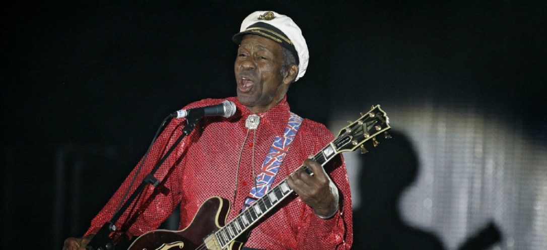 Legendarul rocker Chuck Berry a murit la vârsta de 90 de ani