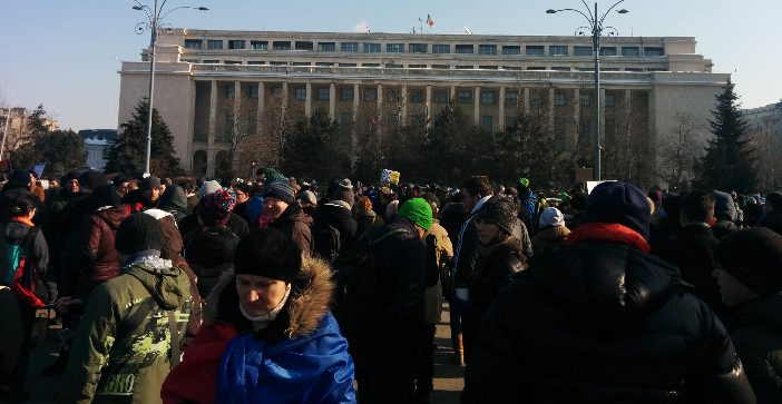 Noi proteste împotriva Guvernului şi a conducerii Parlamentului