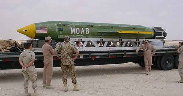 MOAB, „Mama tuturor bombelor”, a ucis 36 de militanţi ISIS