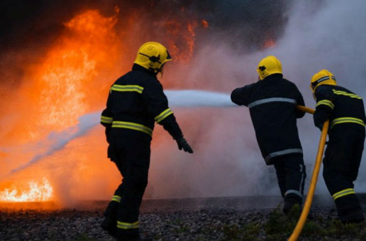 (UPDATE/NEWS ALERT) INCENDII şi EXPLOZIE în municipiul Botoșani la o serie de transformatoare electrice