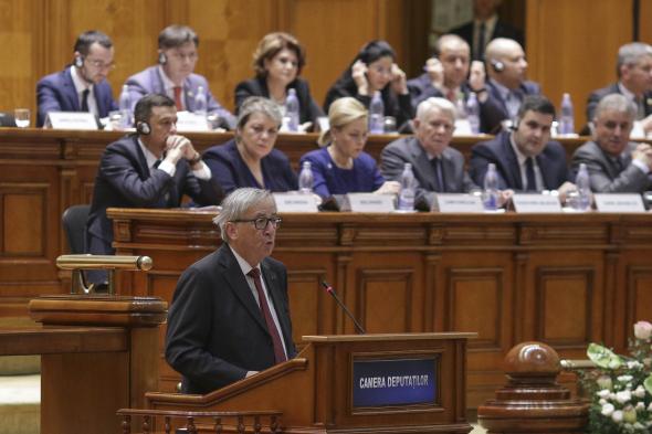 Preşedintele CE, Jean-Claude Juncker a declarat, la Bucureşti, că MCV trebuie să fie anulat până în 2019