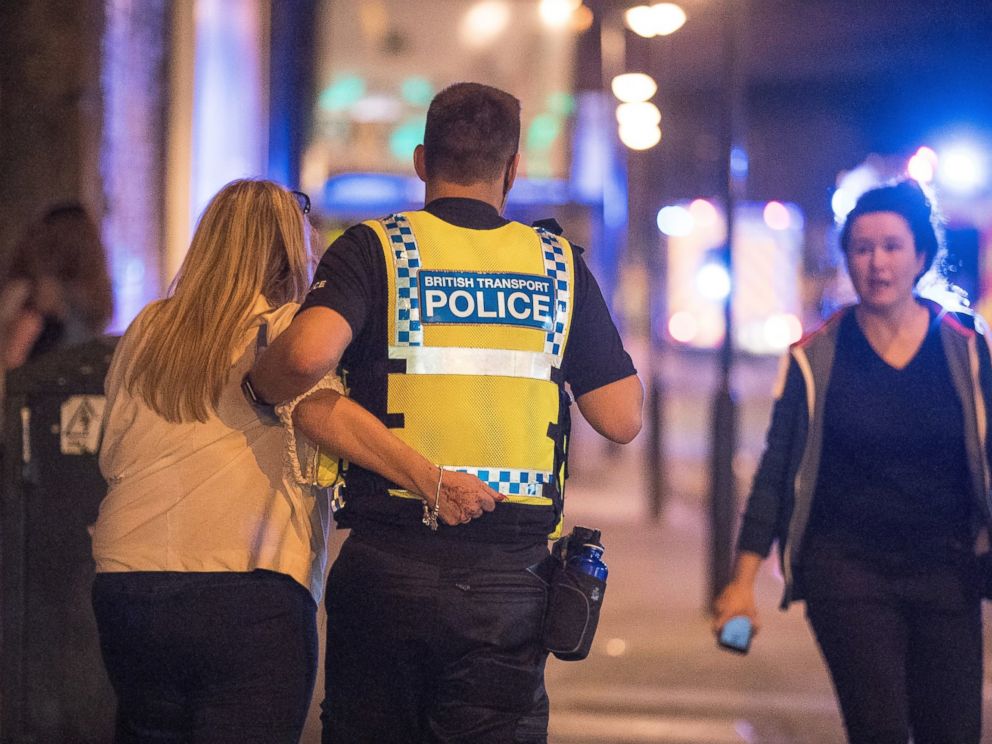 Atentat la Manchester: Poliția a arestat un bărbat de 23 de ani în apropierea orașului Brighton