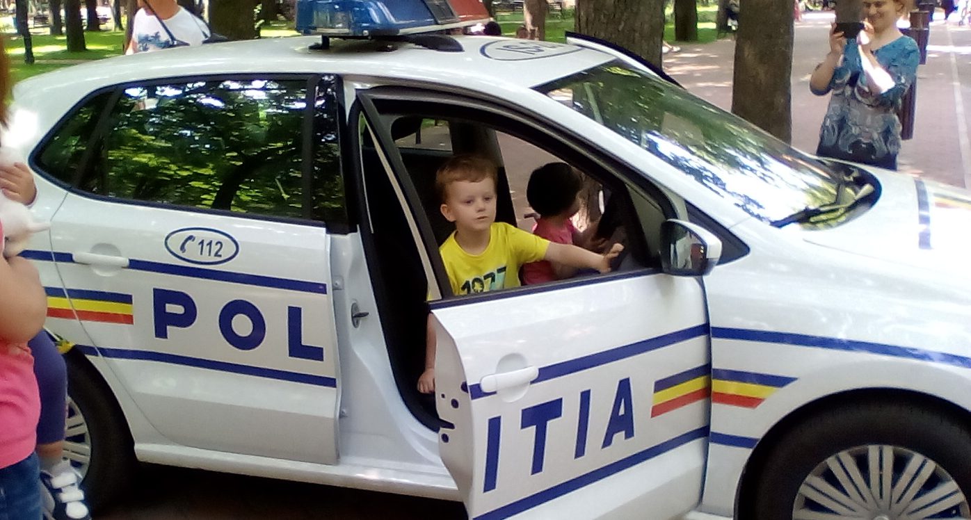 (FOTO) Iaşi: Manifestări de Ziua Copilului în Parcul Expoziţiei şi Grădina Botanică