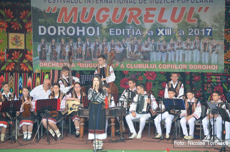 Festivalul Internațional de muzică populară ,,Mugurelul”-Dorohoi 2017 (FOTO)