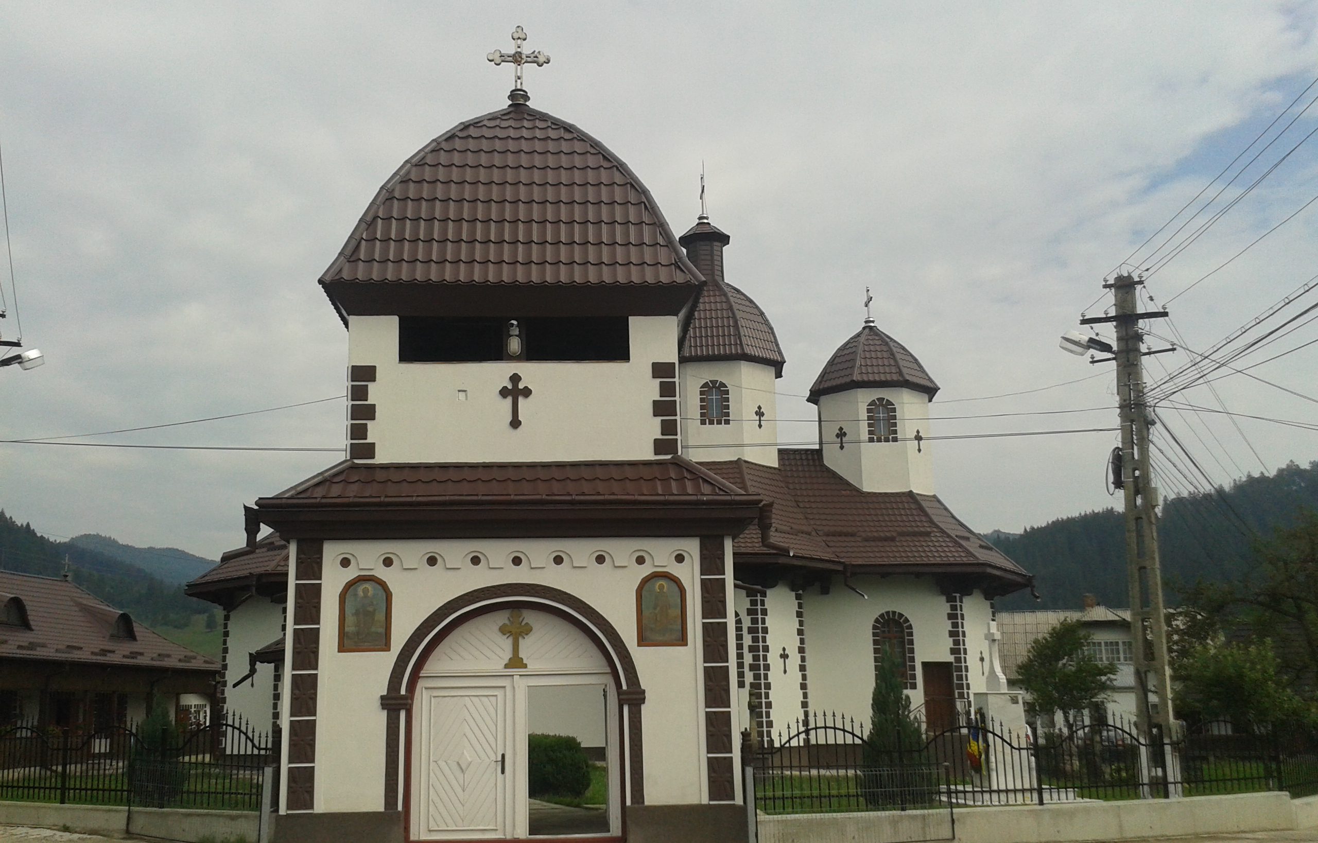 Biserica din Bucşoaia, judeţul Suceava, va fi resfinţită duminică