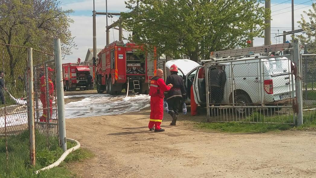 Botoşani: Distribuitor de electricitate amendat cu 55.000 lei de Garda de Mediu, în urma unui incendiu la o staţie de transformare