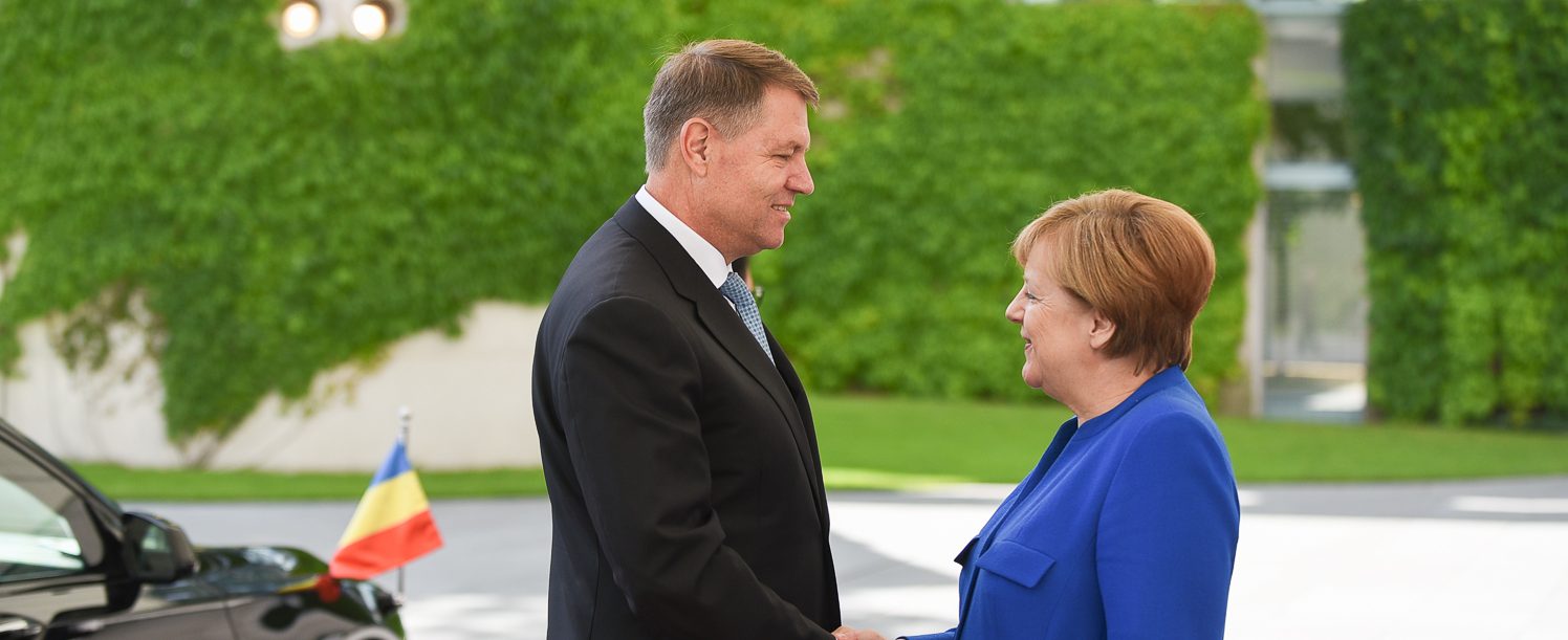 Merkel: Minoritatea germană din România joacă un rol important în relațiile bilaterale