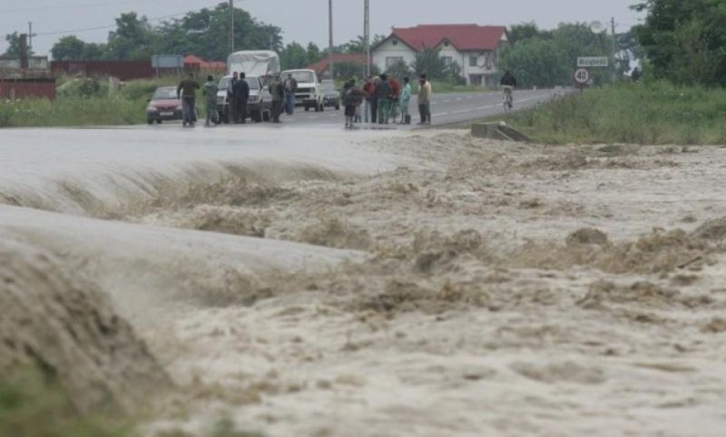 Neamţ: Trei localităţi au fost afectate de ploile abundente