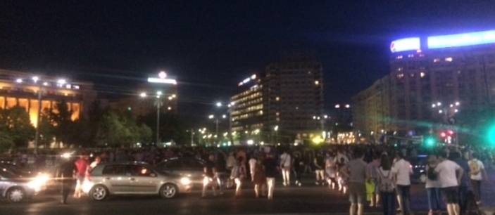 Proteste în Piaţa Victoriei din Bucureşti