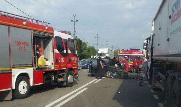 IAŞI: Accident rutier în localitatea Leţcani. Traficul este îngreunat