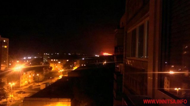 Ucraina: Incendiu într-un depozit de muniţie, spaţiul aerian a fost închis