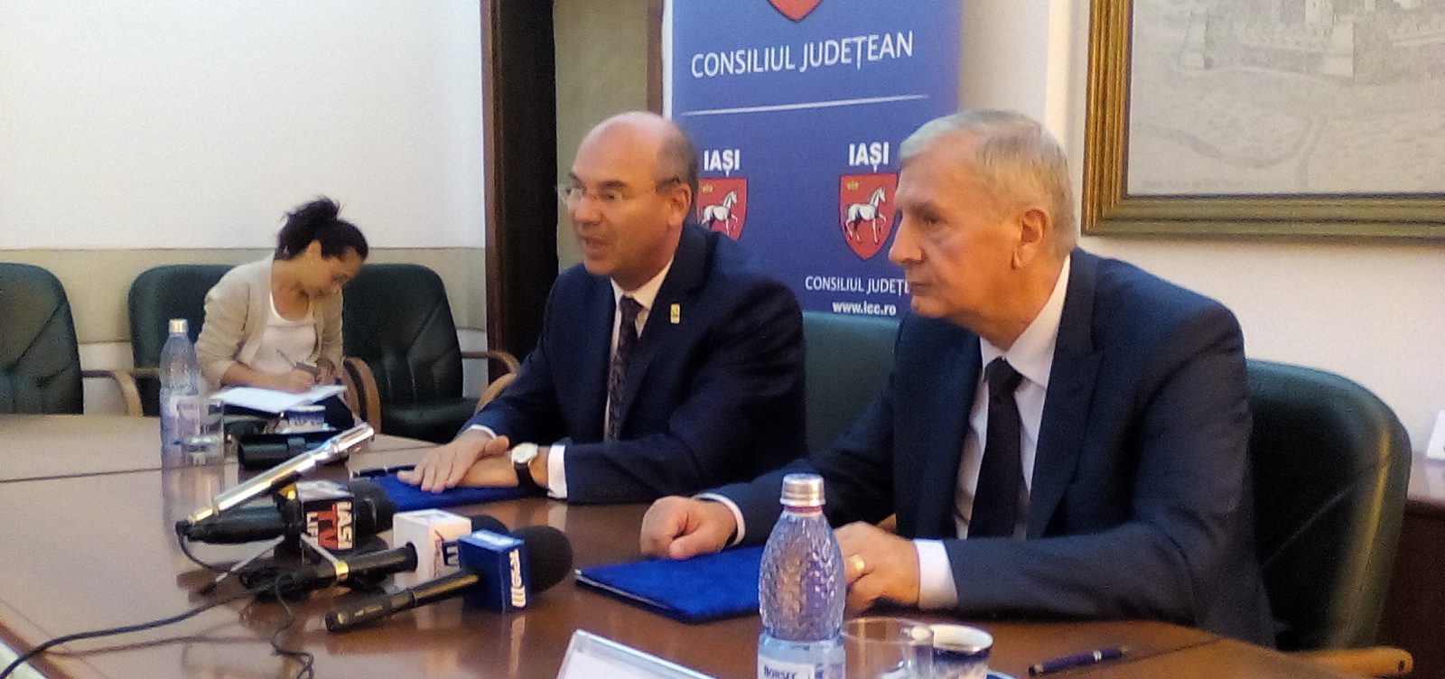 Bacău/Iaşi: Contract de mentenanţă pentru avioanele comerciale de transport pasageri din categoria Airbus 320 şi Boeing 737