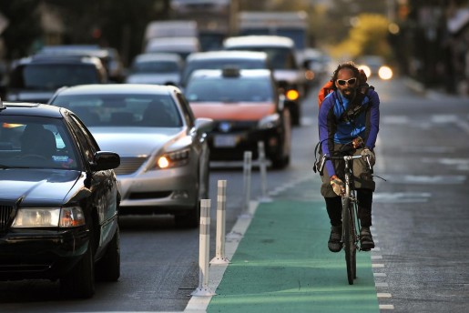 Autorităţile locale şi centrale vor putea accesa fonduri pentru turismul pe bicicletă