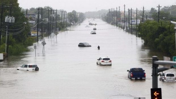 SUA: 40 de morţi şi pagube de peste 150 miliarde dolari după uraganul Harvey