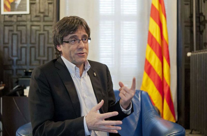 Spania: Carles Puigdemont evită să-și clarifice poziția cu privire la declararea independenței Cataloniei