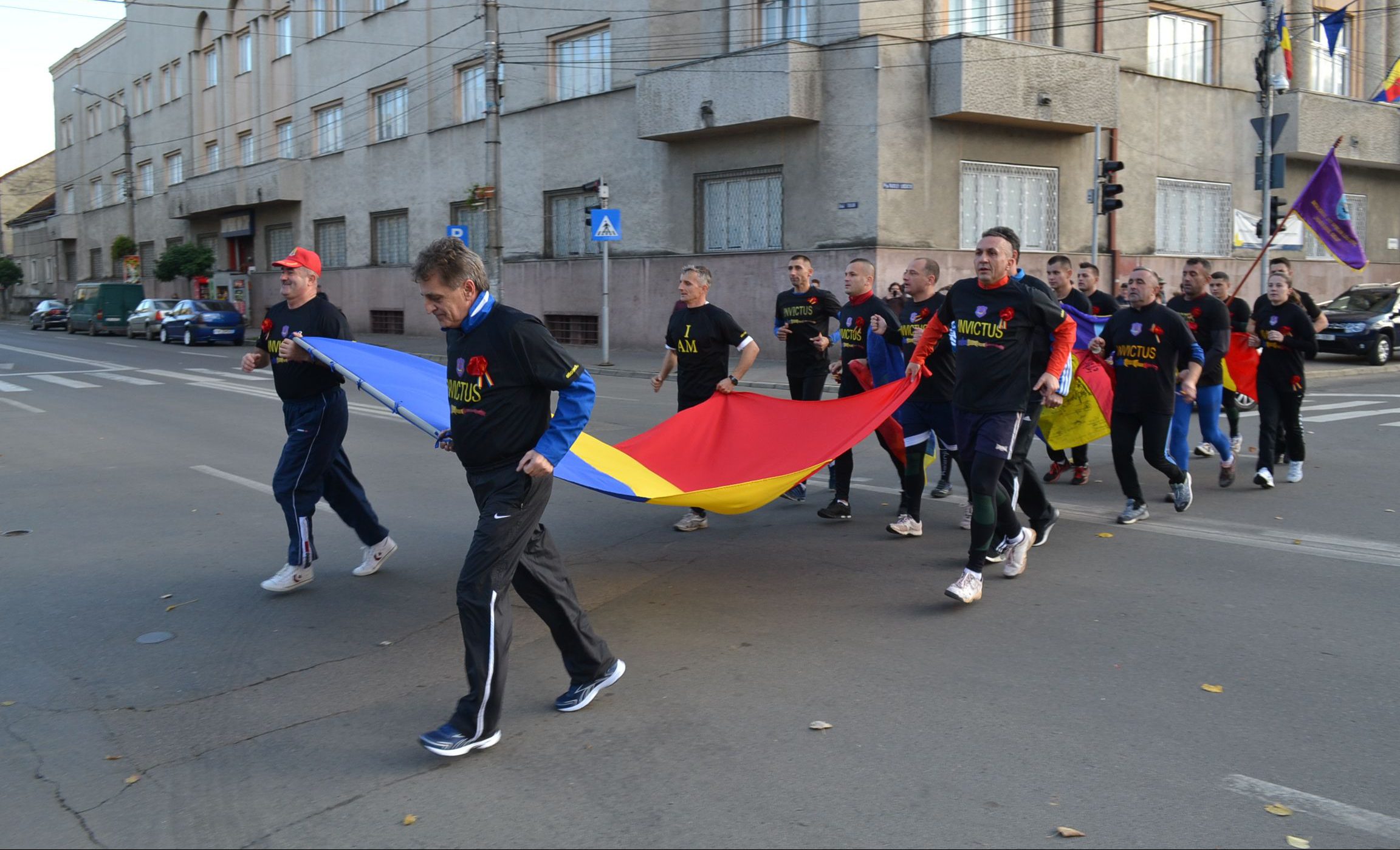 Ştafeta veteranilor Invictus – omagiu adus soldaţilor români răniţi sau căzuţi în teatrele de operaţiuni