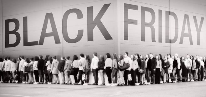 Black Friday, încasări record pentru comercianți