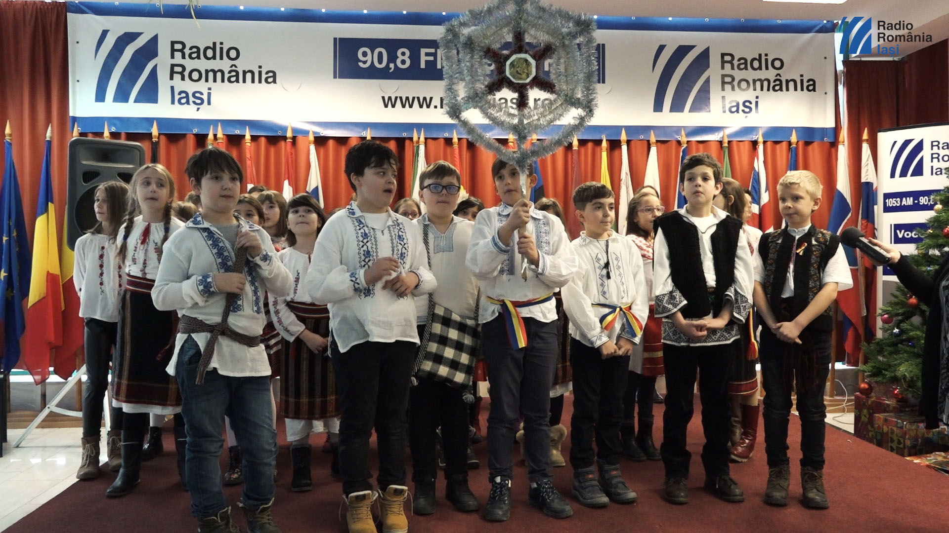 colindători la Radio Iași – Colegiul Naţional „Mihai Eminescu” Iaşi