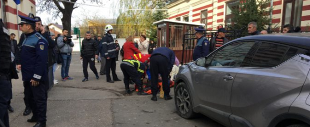 Buzău: Un bărbat cu picioarele zdrobite şi o femeie însărcinată-printre victimele accidentului din zona Şcolii gimnaziale nr.1