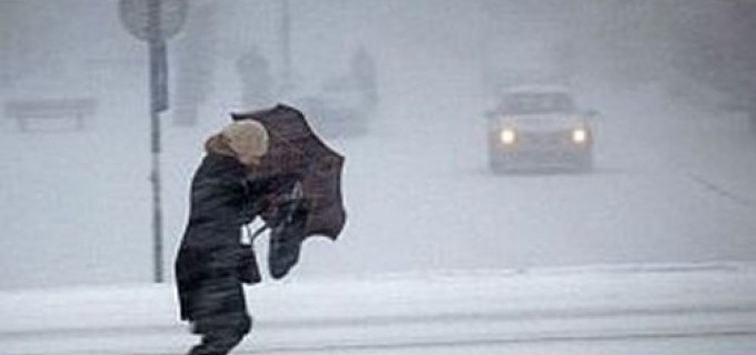 Informare meteo de intensificări ale vîntului