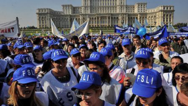 FSLI: Angajaţii din educaţie continuă astăzi protestele în mai multe judeţe ale ţării