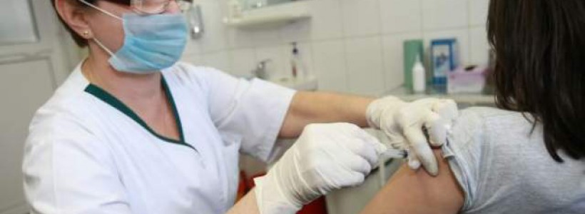 Vaccinarea antigripală, recomandată în continuare de către medici