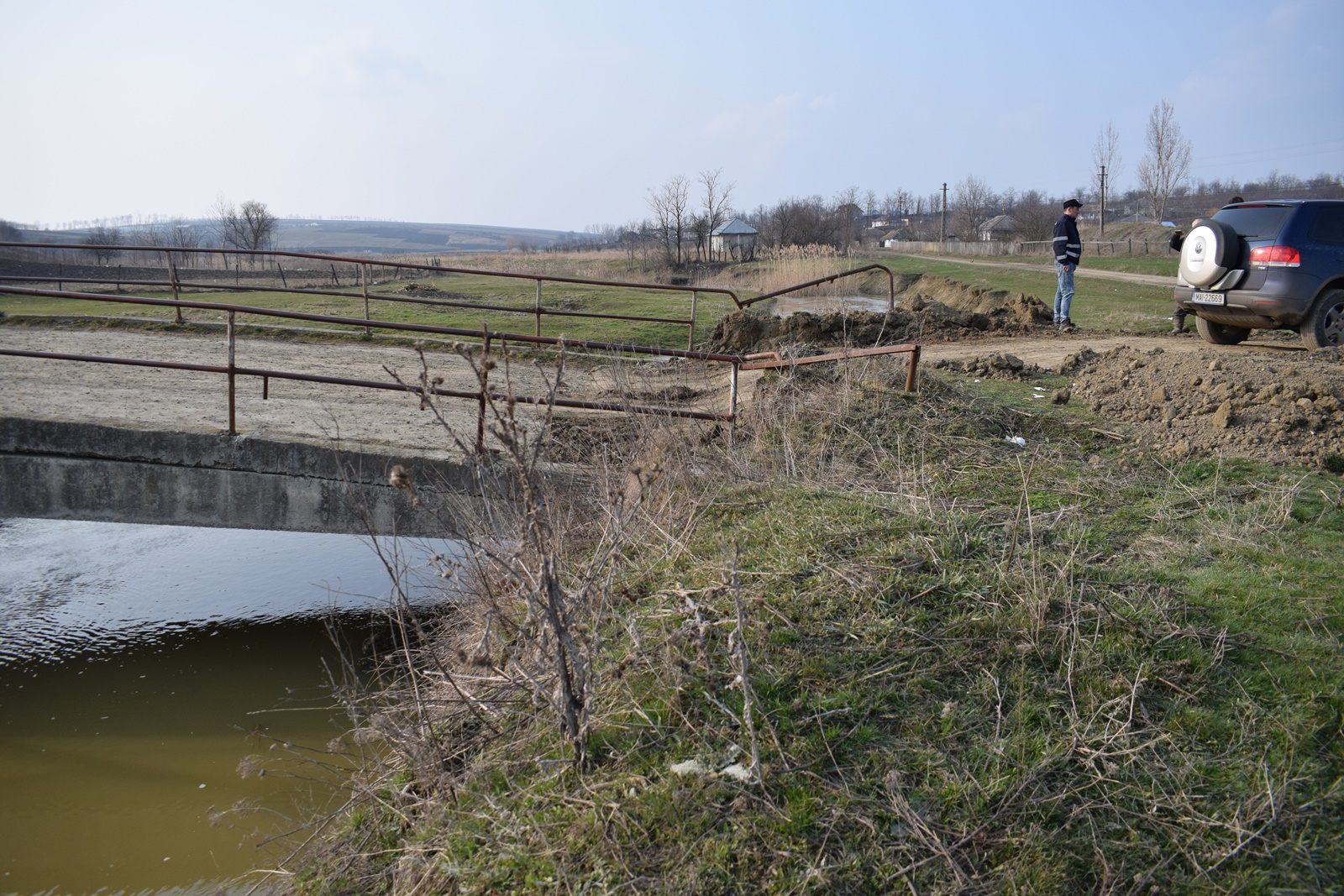 (FOTO) Pod surpat într-o comună din județul Botoșani