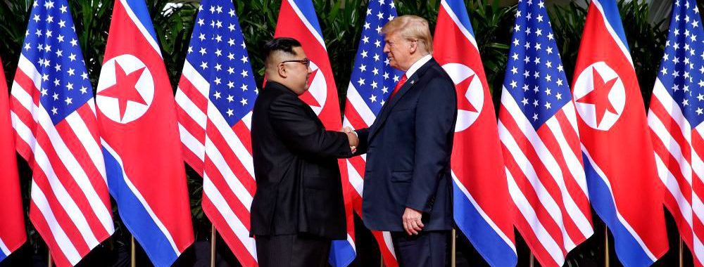 Donald Trump şi Kim Jong Un au semnat un „document istoric”, la finalul summitului din Singapore