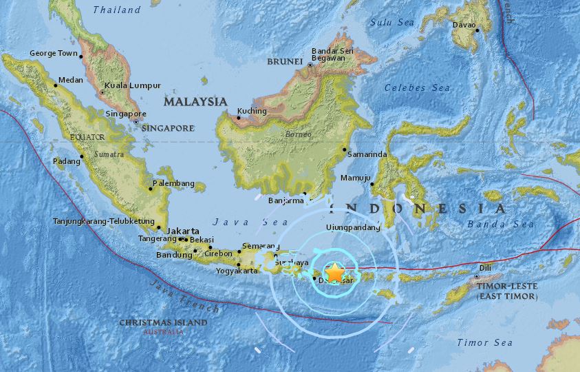 Cutremur de magnitudine 6,4 în Indonezia, soldat cu cel puţin trei morţi