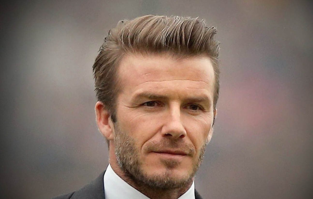 David Beckham, laureat al Premiului Preşedintelui UEFA. Cariera jucătorului